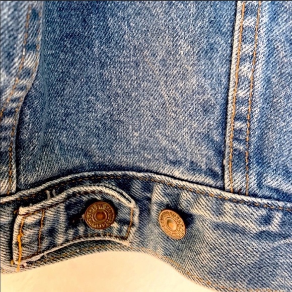 Vintage Levi’s Trucker Jacket Medium Wash … - Picture 4 of 8